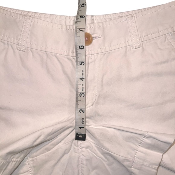 EUC Lilly Pulitzer Callahan 5" Shorts in Resort White Size 2 Casual Chino Shorts - Picture 7 of 8